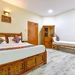 Fabhotel Prime Empire Palace