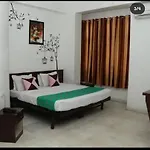 Hotel Kalika Palace