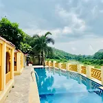 Udai Farmhouse Resort Udaipur - A Peacefull Riverside Property