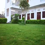 Hotel The Ajanta