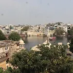 Hotel Shiv Palace