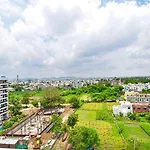 Fabhotel Diamond I