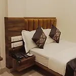 Hotel Vrinda Inn