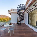 Stayvista\'S Bella Dream - Mountain-View With Outdoor Pool, Lawn Featuring A Gazebo & Indoor Games