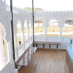 Udaipur Stays