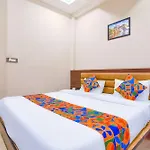 Hotel Maanvad Garh - V One Pride By Noww Hotels
