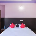 Hotel O Utsav