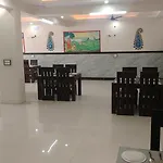 Hotel Abhinandan Palace