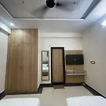 Hotel Abhinandan Palace