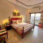 Maan Vilas By Stone Wood Premier