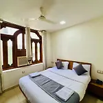 Empire Palace Hotel