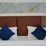 Hotel Parmanand Garden