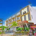 Hotel O Akriti