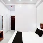 Hotel O Raj Gharana