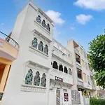 Hotel O The White Haveli