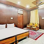 Hotel O The Gunjan Villa Palace