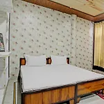 Hotel O The Gunjan Villa Palace