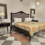 Amaatra Resorts