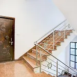 Super Hotel O Goverdhan Villa