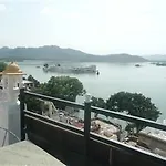 Shiva Guest House