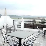 Shiva Guest House