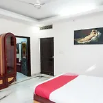 Exotic Penthouse Hiran Magri