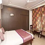 Oyo 6232 Hotel Vishala