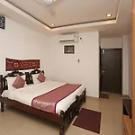 Oyo 6232 Hotel Vishala
