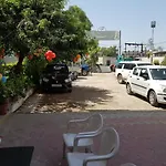 Hotel Gokul Palace