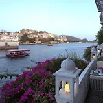 Lake Pichola Hotel