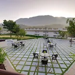 Le Madhulika Maharana Resort & Spa
