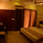 Hotel The Archi