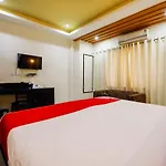 Oyo 24266 Hotel Gazebo