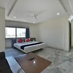 Oyo 70502 Mithila Palace Hotel &Restaurant