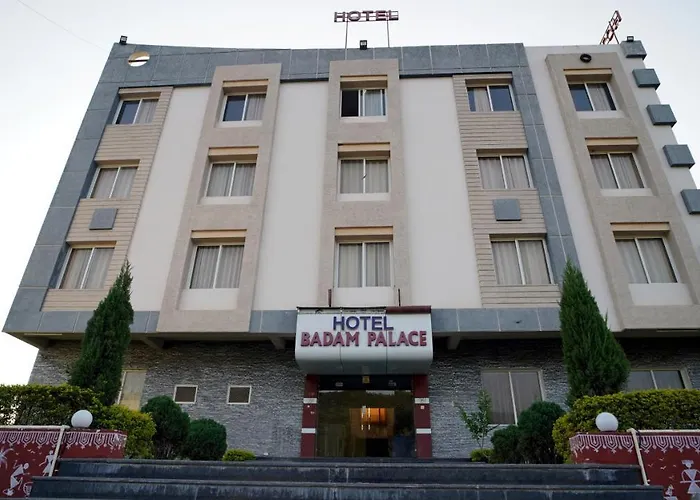 Hotel Badam Palace