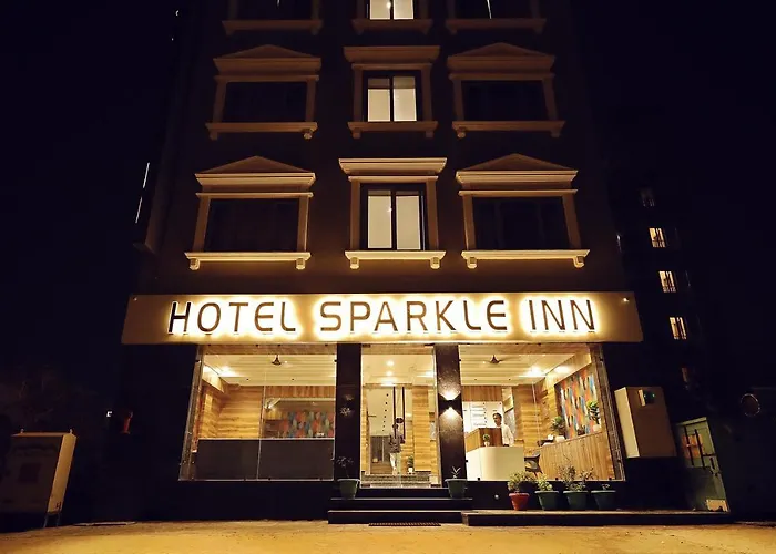 Hotel Sparkle Inn Just 400 Meters From Udaipur Railway Station
