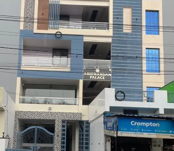 Hotel Abhinandan Palace
