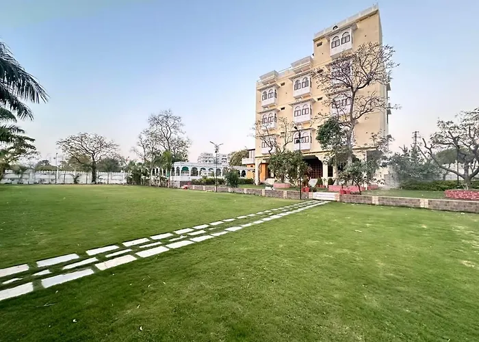 Manas Resort By Rudrakshi