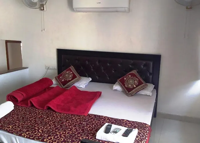 Akshara Guest House