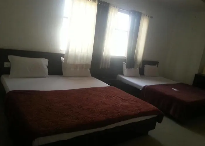 Hotel Pearl Palace