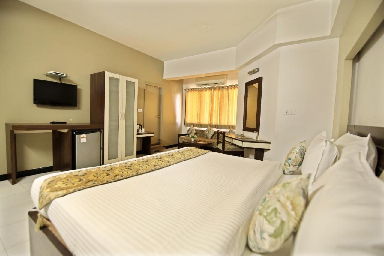 Ashish Palace Hotel 3*