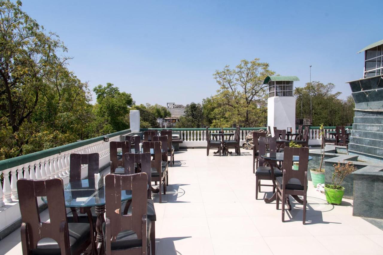 Oyo 12656 View International Hotel