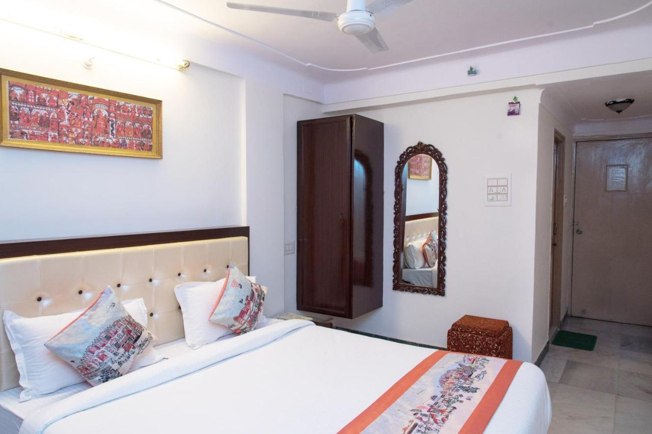 Oyo 12656 View International Hotel 3*