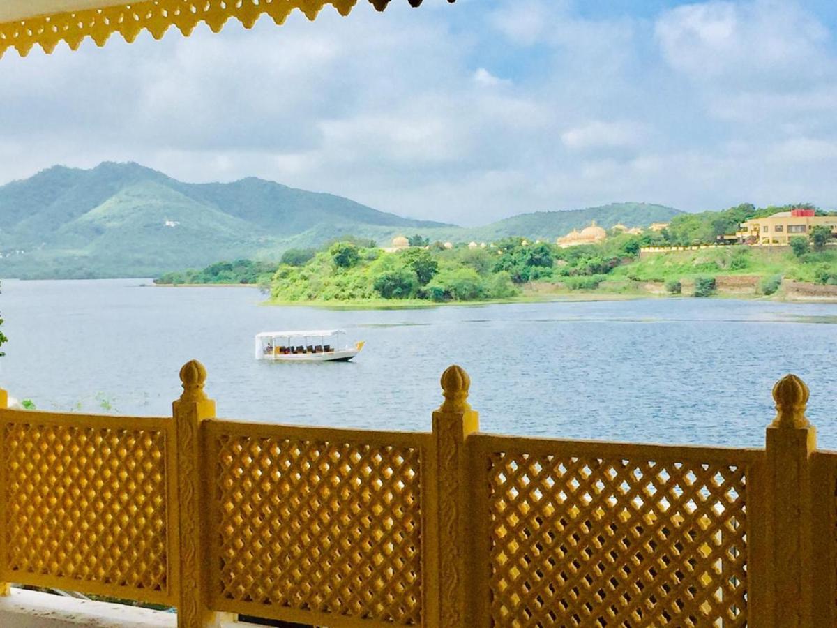 Hotel Haveli Jai Durga At Pichola Lake Udaipur