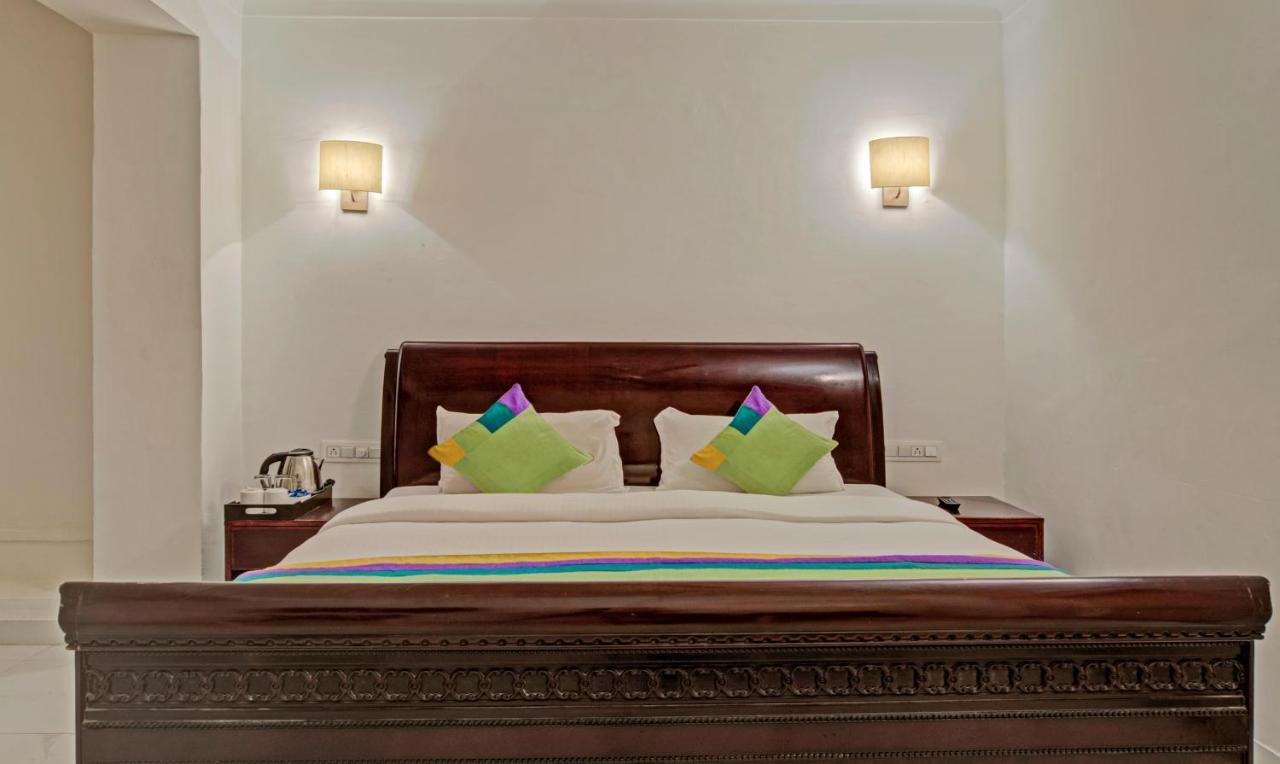 Hotel Meera 3*