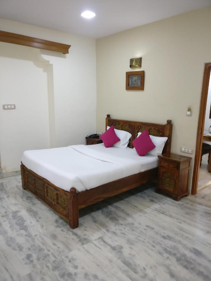 Hotel Empire Palace Hotel Udaipur