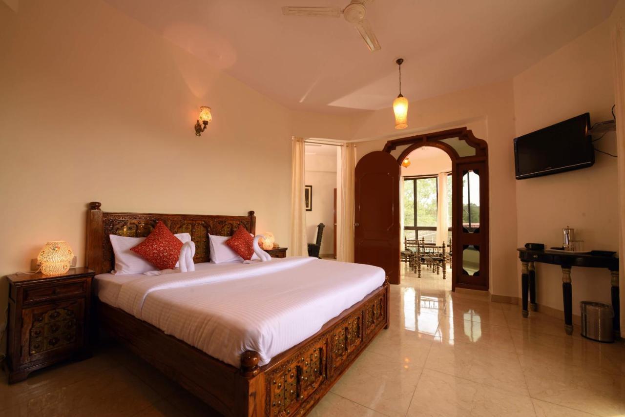 Empire Palace Hotel 3*