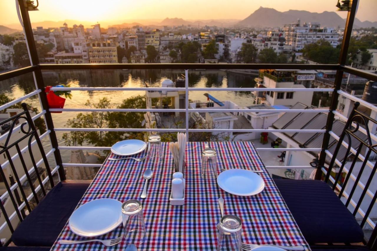 Hotel Minerwa On Lake Pichola Udaipur