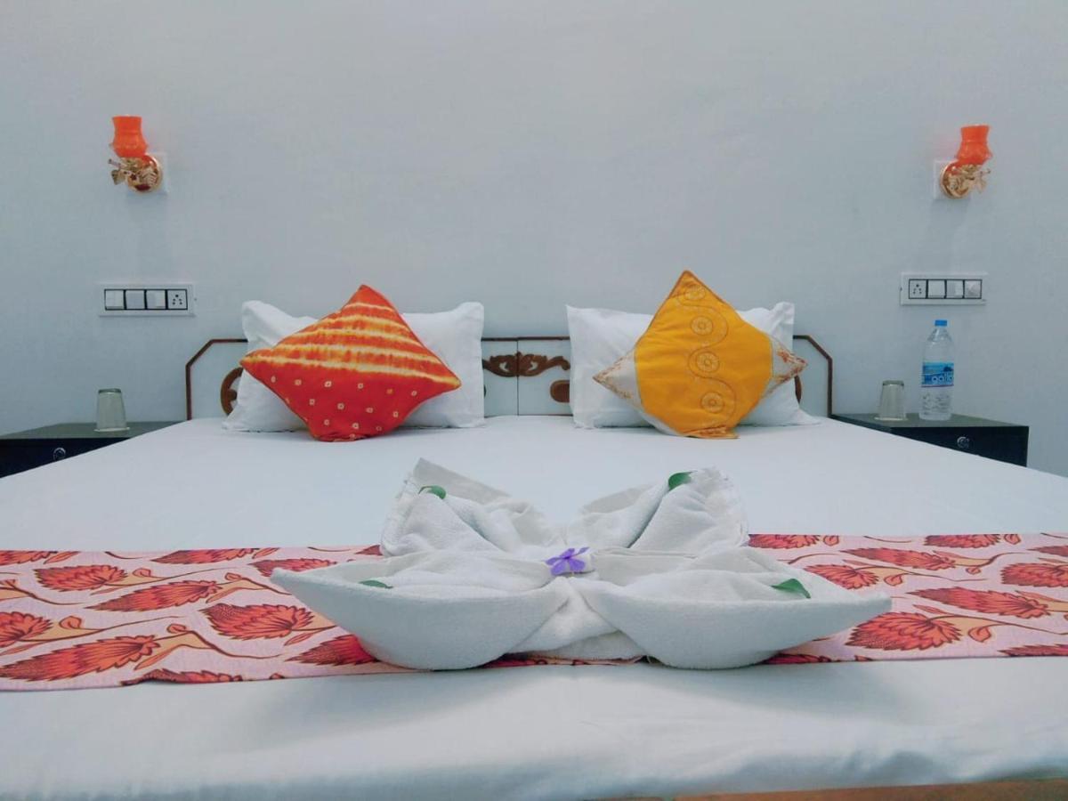 Hostel Amritchandra And Udaipur
