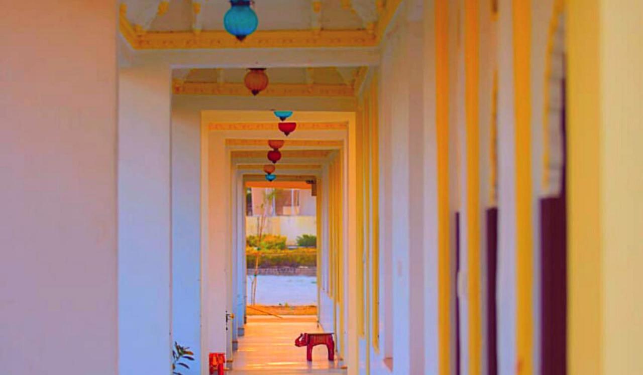 Resort Rasik Priya 3*
